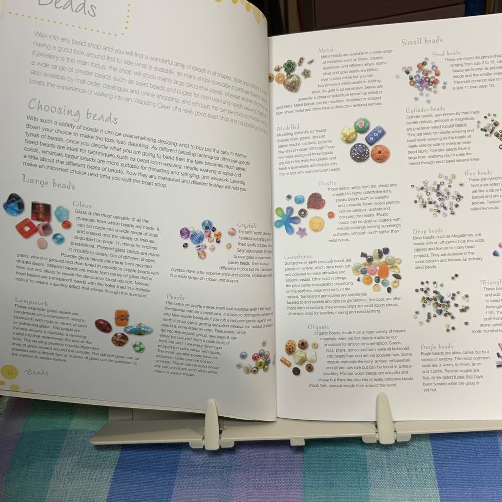 Book - Beaded Treasures By Dorothy Wood - Beaded Jewelry - Picture 5 of 16